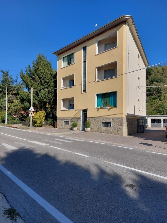 Casa indipendente in FRAZIONE SAN MARZANOTTO, Asti, 19 locali, 6 bagni