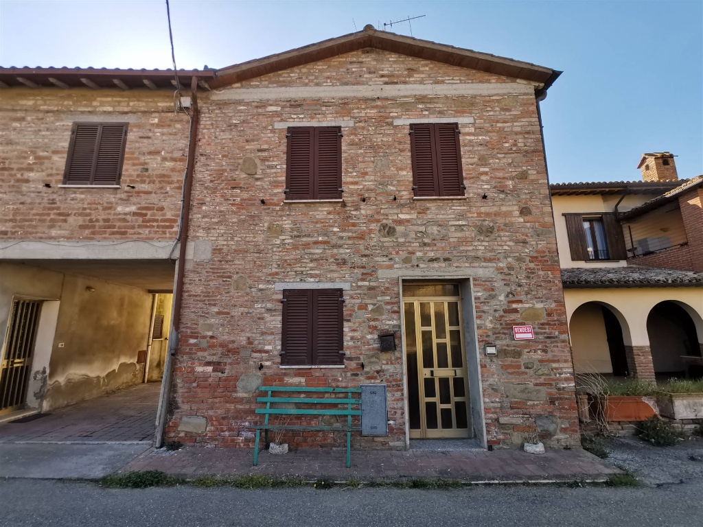 Casa semindipendente a Castiglione del Lago, 3 locali, 2 bagni, 75 m²
