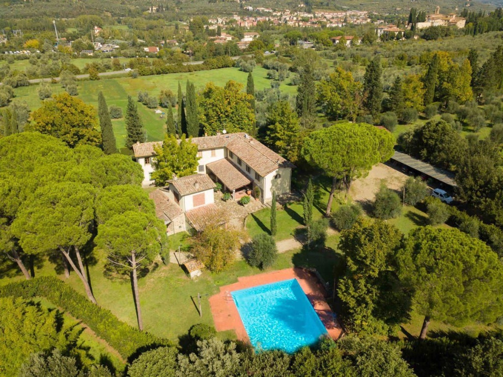 Villa a Bagno a Ripoli, 15 locali, 8 bagni, giardino privato, 755 m²