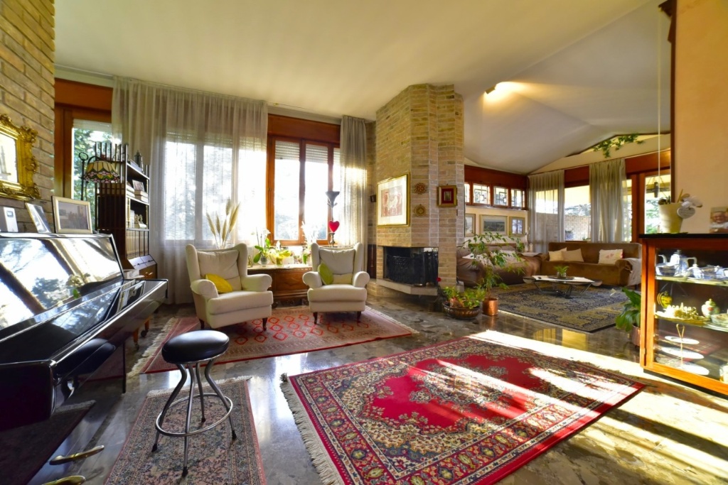 Villa in SP43 34, Palazzolo dello Stella, 16 locali, 375 m² in vendita