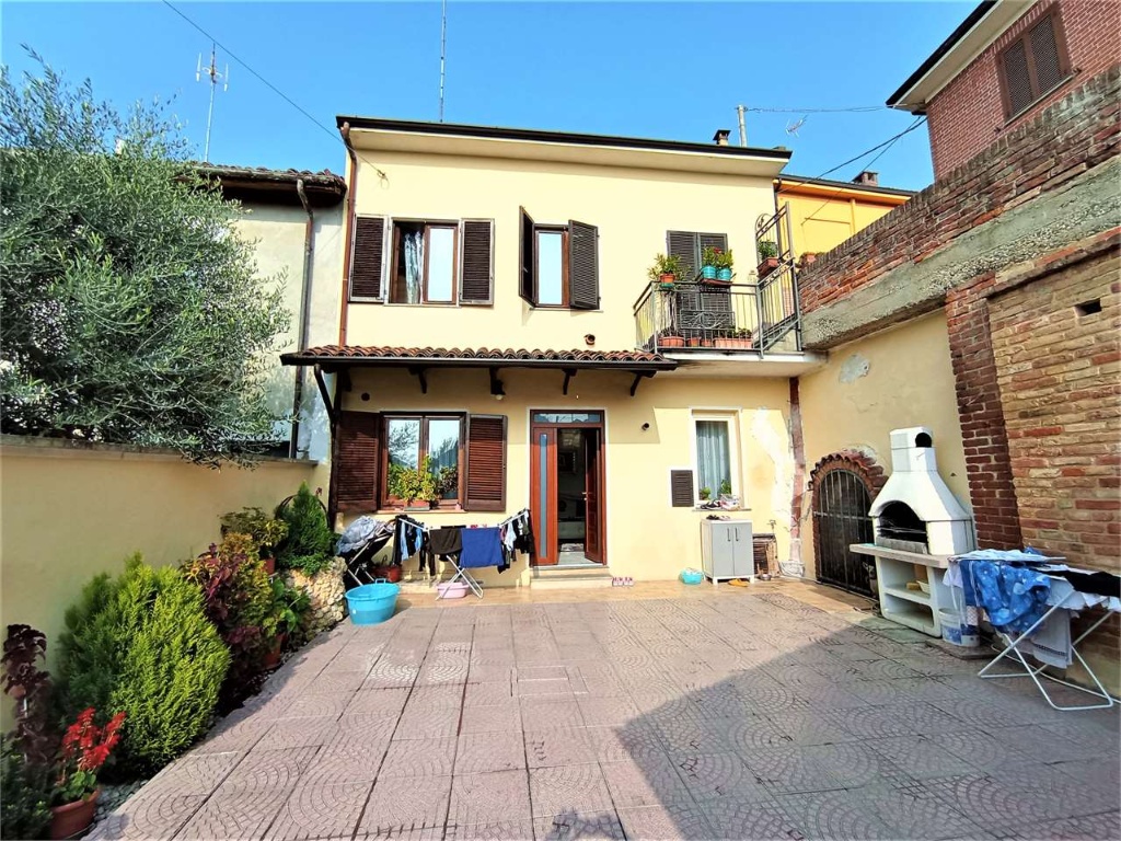 Casa indipendente in Via Longo 91, Fubine Monferrato, 6 locali, 120 m²