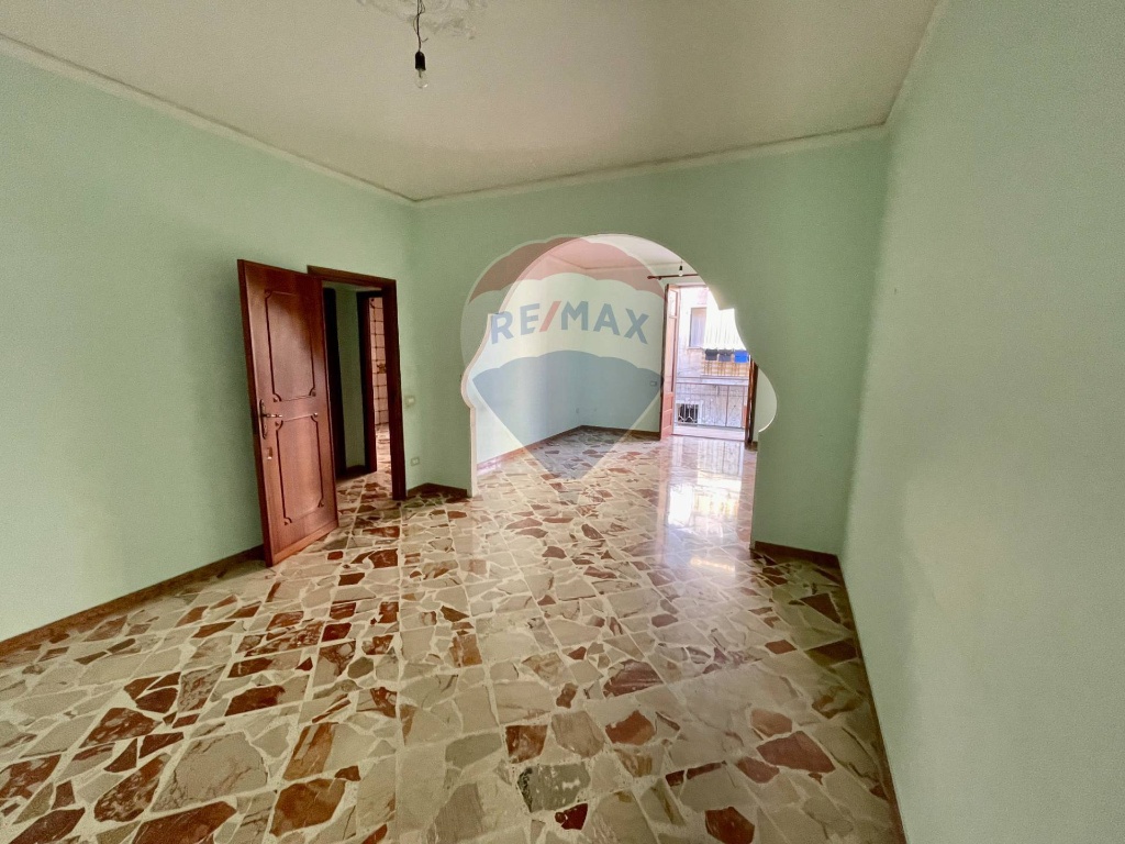 Appartamento in Via San Francesco D'Assisi, Bagheria, 6 locali, 137 m²