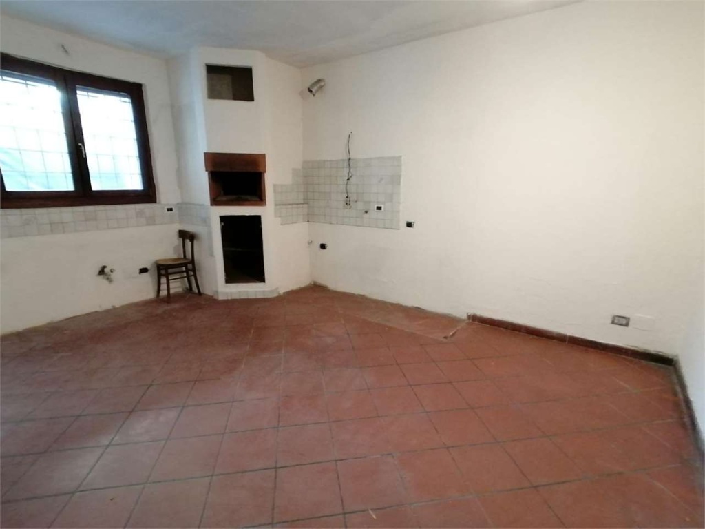 Appartamento in Via Purgatorio, Prato, 15 locali, 4 bagni, 280 m²