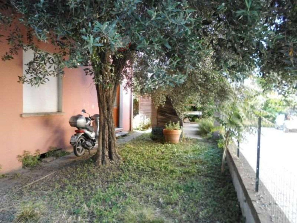 Villa a Morciano di Romagna, 7 locali, 2 bagni, giardino in comune