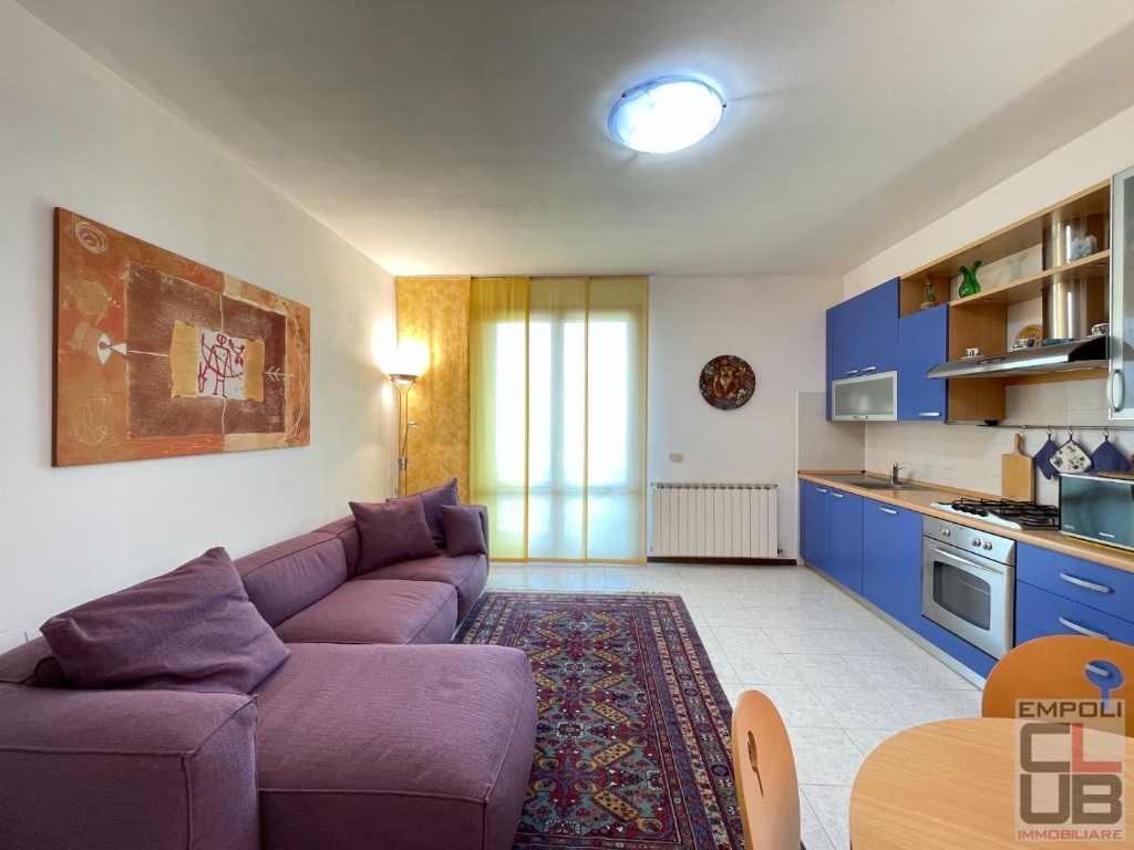 Trilocale a Empoli, 1 bagno, arredato, 65 m², 2° piano in vendita