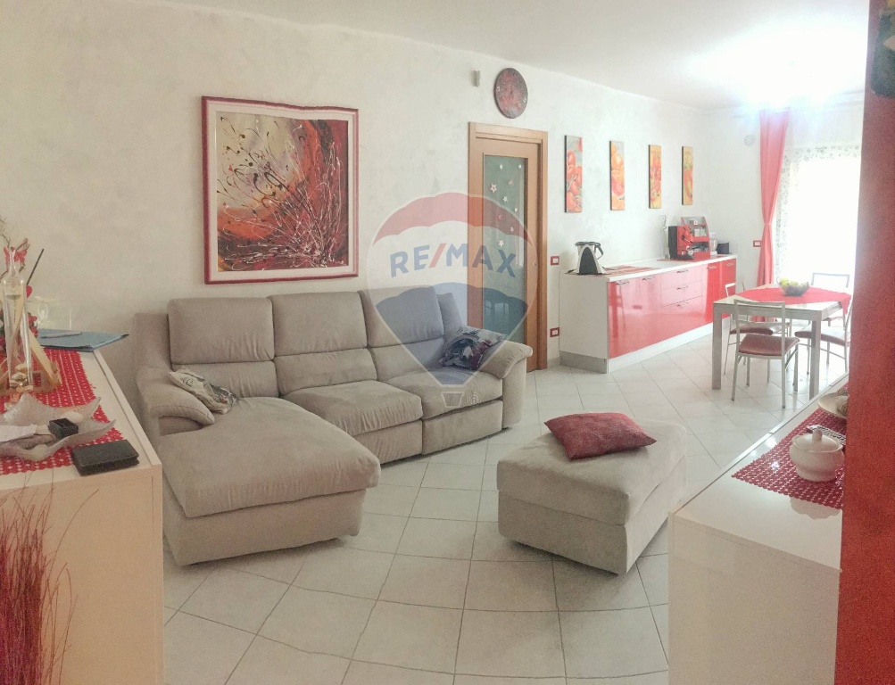 Appartamento in Viale padre pio, Mirabello Sannitico, 6 locali, 107 m²