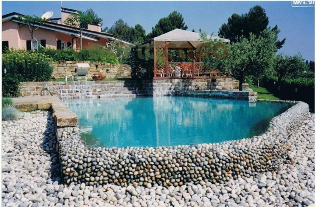 Villa singola a Misano Adriatico, 6 locali, 3 bagni, giardino privato