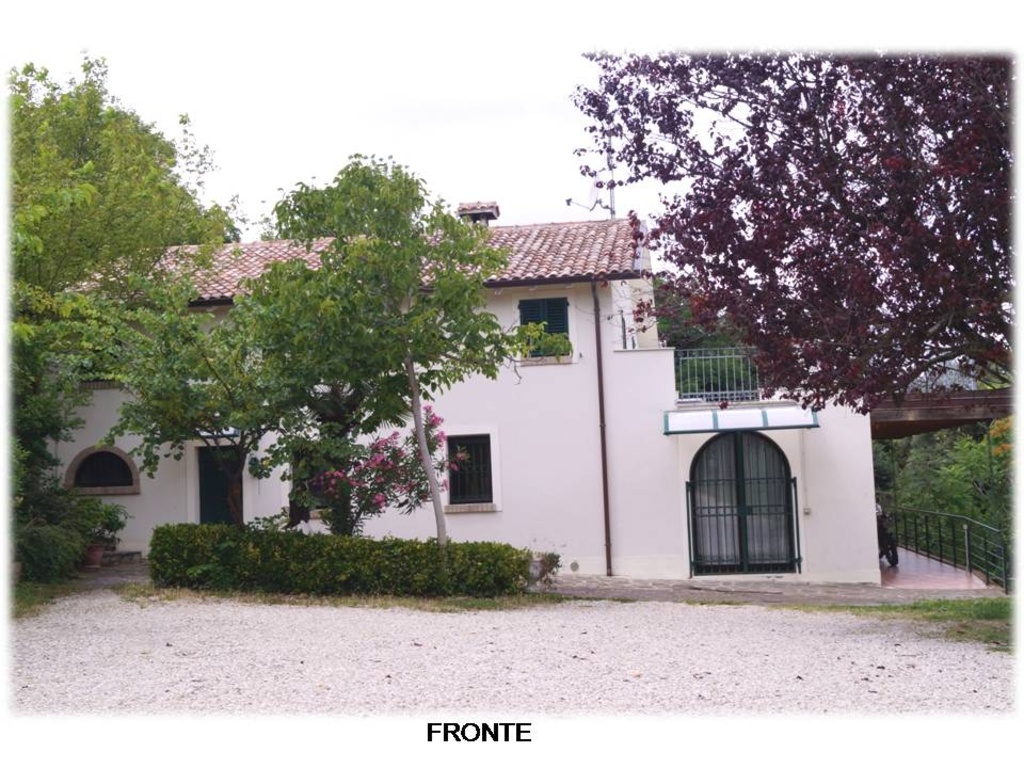 Villa singola in Strada Panoramica Ardizio, Fano, 8 locali, 3 bagni