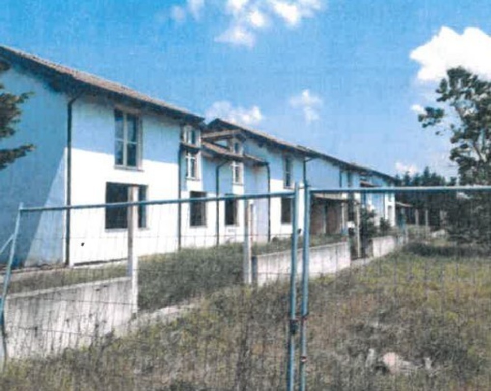 Casa indipendente in Via Cavalcati snc, Castelnuovo Bormida, 30 locali