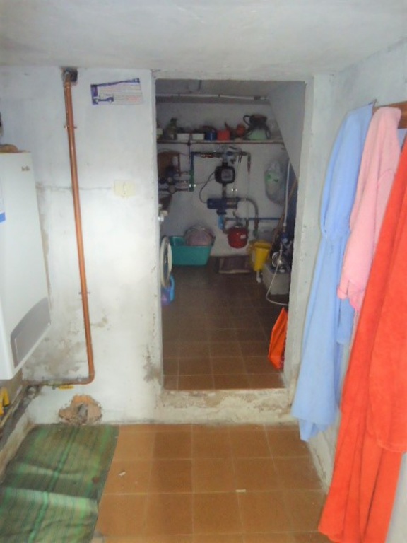 Quadrilocale in Via etruria 29, Alba Adriatica, 1 bagno, con box