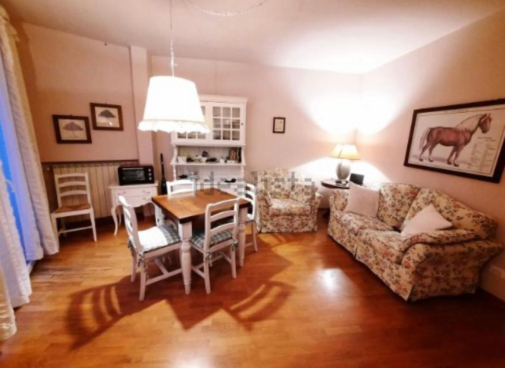 Bilocale a Empoli, 1 bagno, arredato, 55 m², 2° piano in vendita