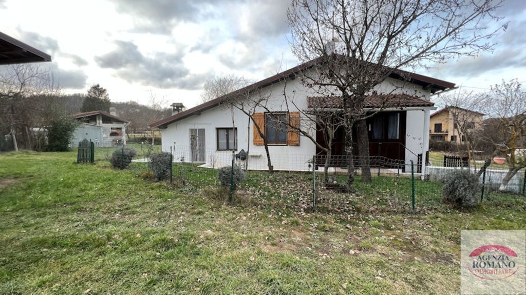 Casa indipendente a Spigno Monferrato, 3 locali, 1 bagno, garage