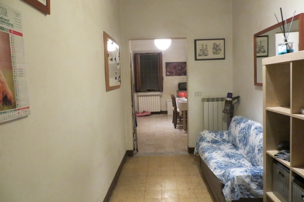 Quadrilocale in Via Aretina, Siena, 1 bagno, 60 m² in vendita