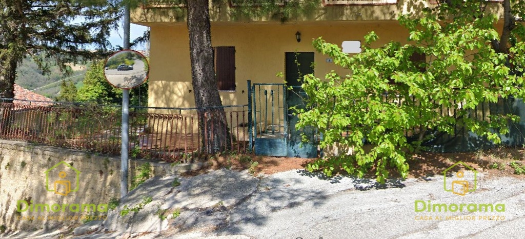 Appartamento in Via Cà Muratore n.8, Gemmano, 5 locali, 2 bagni