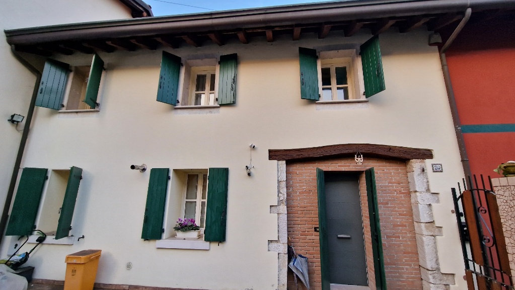 Villa a schiera in Via San Francesco 20, Sacile, 4 locali, 2 bagni