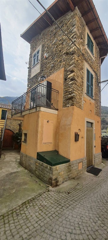 Casa semindipendente a Ortovero, 2 locali, 1 bagno, 50 m² in vendita