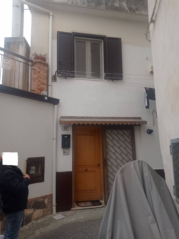 Casa indipendente in VIA RUFOLI 51, Salerno, 4 locali, 2 bagni, 100 m²
