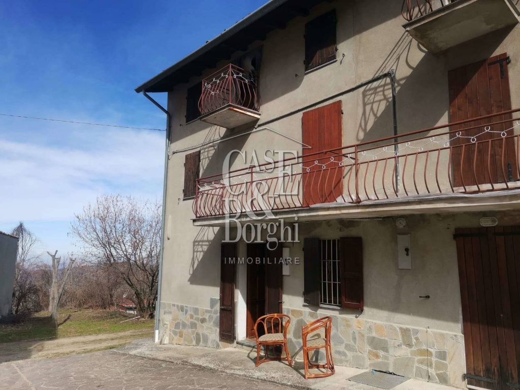 Casa semindipendente in Località Pradelle, Zavattarello, 3 locali