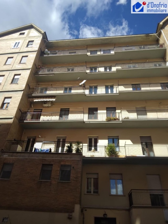 Appartamento in VIA GIUSEPPE DI VITTORIO, Campobasso, 5 locali, 120 m²