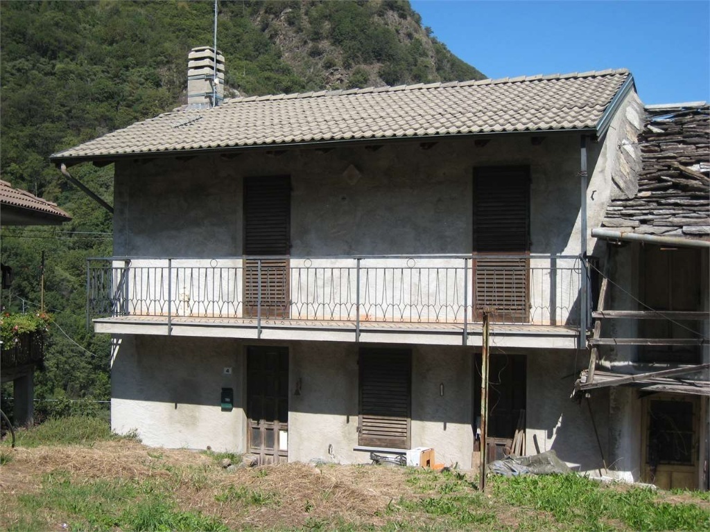 Casa indipendente in FOMARCO, Pieve Vergonte, 6 locali, arredato