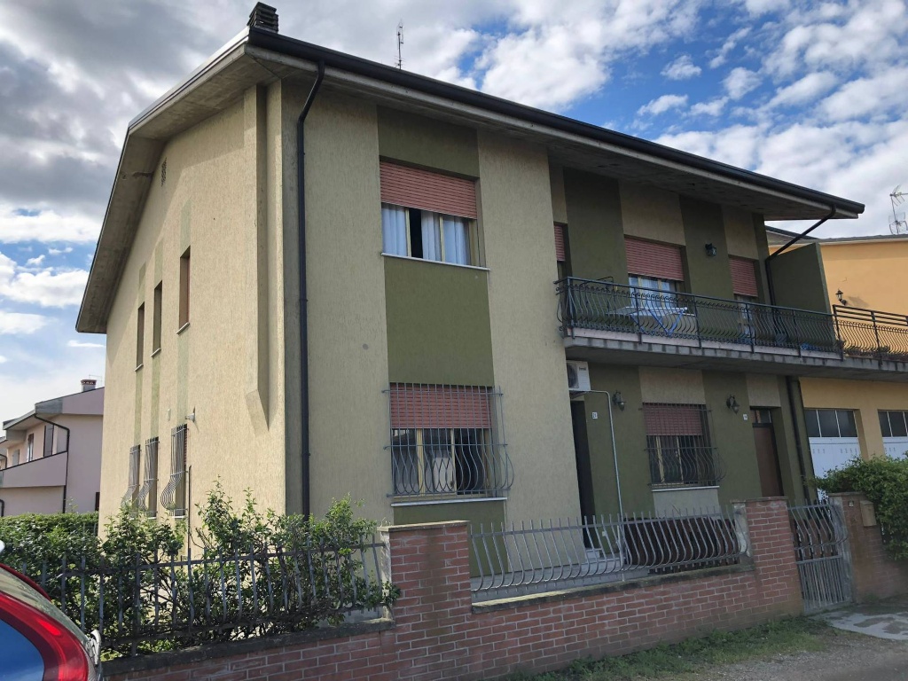 Palazzo in Via 56 martiri, Ravenna, 6 locali, 4 bagni, 300 m²
