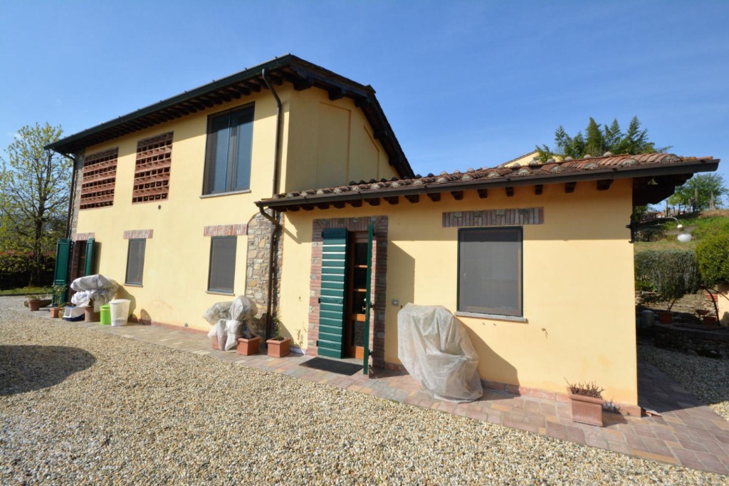 casa semindipendente in vendita a Capannori