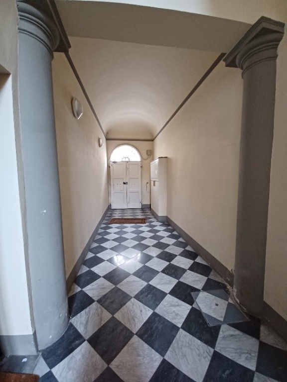 Appartamento a Pisa, 5 locali, 2 bagni, 126 m², 1° piano in vendita