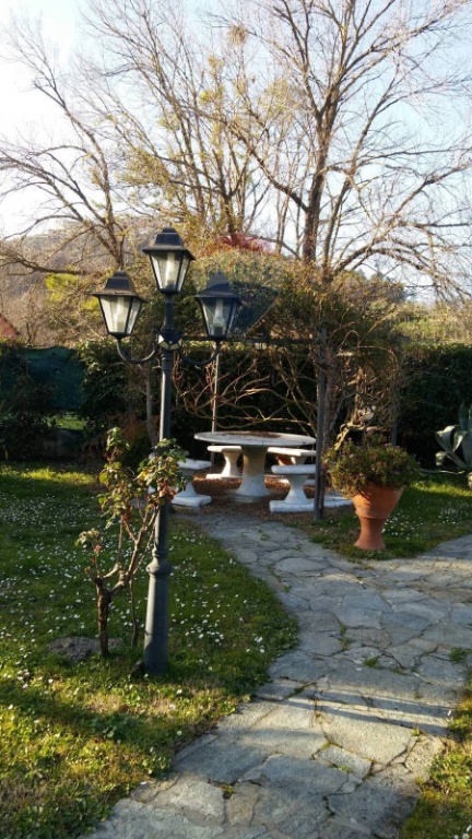 Villa a Luni, 12 locali, 4 bagni, giardino privato, posto auto, 360 m²