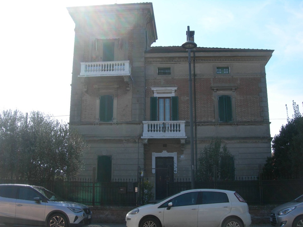 Villa singola in Via XX Settembre, Codigoro, 10 locali, 2 bagni