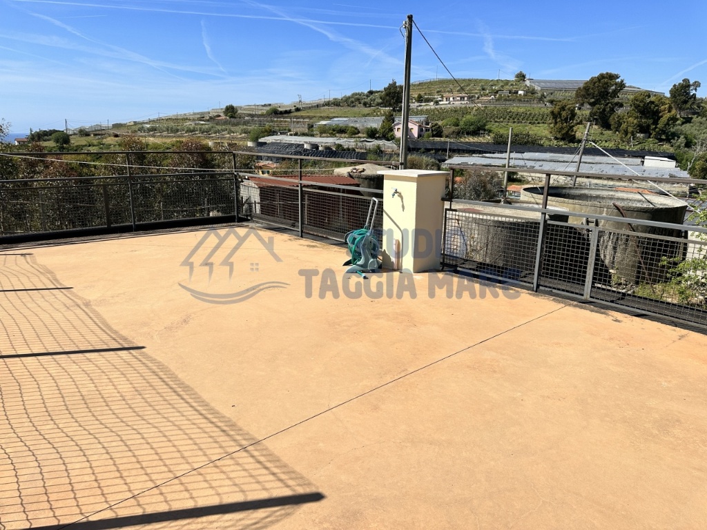 appartamento in vendita a Santo Stefano al Mare