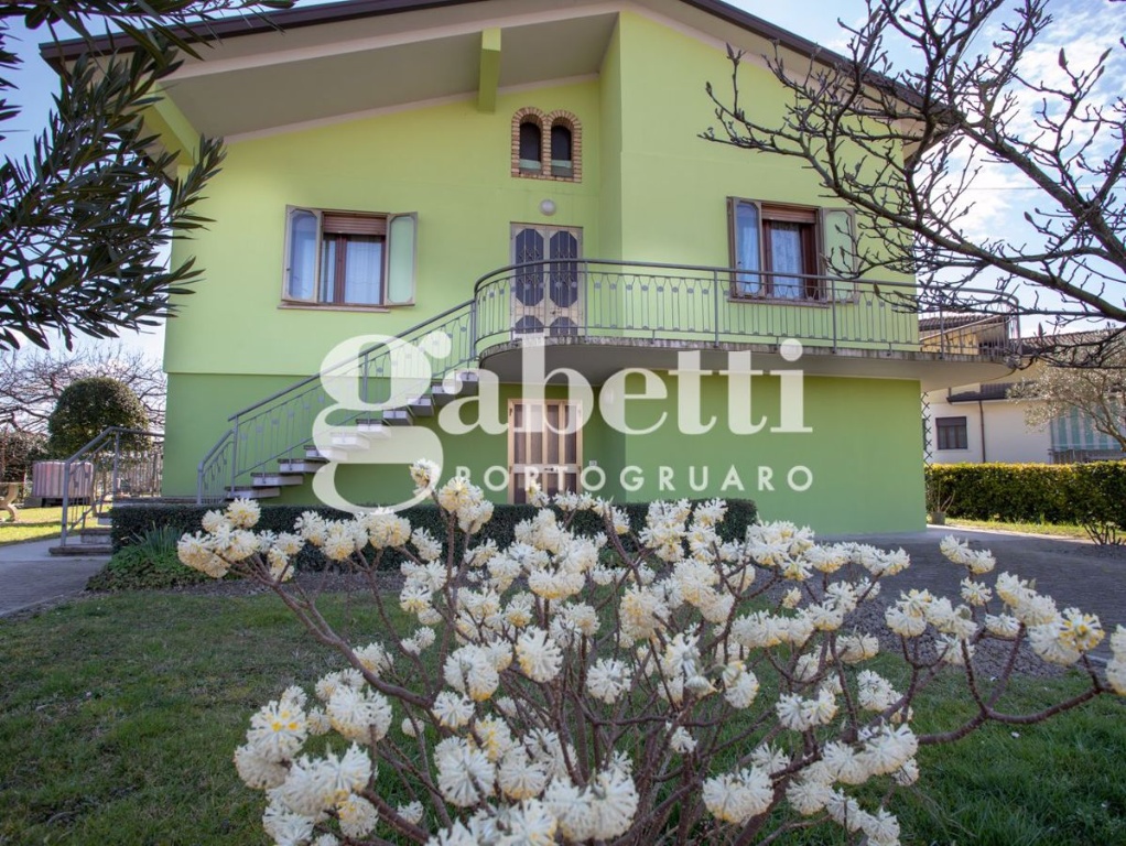 Villa singola in Via G. Oberdan 125, Concordia Sagittaria, 3 locali