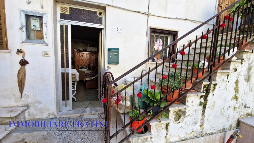 Casa indipendente a Civitella del Tronto, 3 locali, 3 bagni, 70 m²