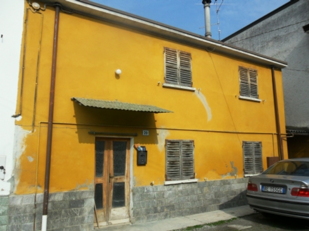 Rustico a Gragnano Trebbiense, 4 locali, 1 bagno, 120 m², 1° piano