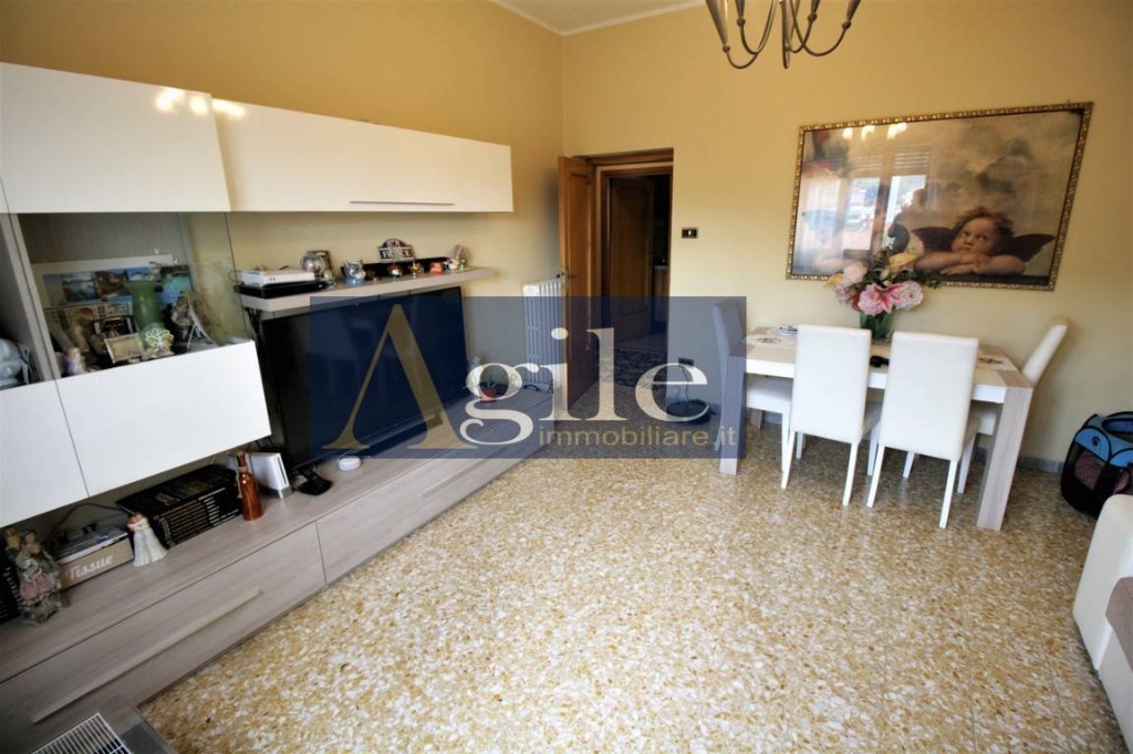 Quadrilocale in VIA DELLE ZEPPELLE, Ascoli Piceno, 1 bagno, 95 m²