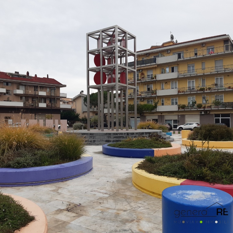 Quadrilocale a Pescara, 2 bagni, giardino in comune, 120 m², 3° piano