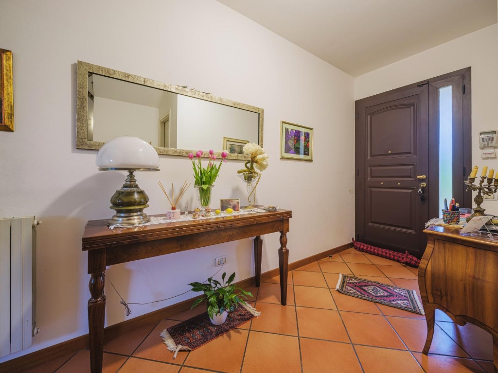Villa a schiera a Calcinaia, 6 locali, 2 bagni, giardino privato