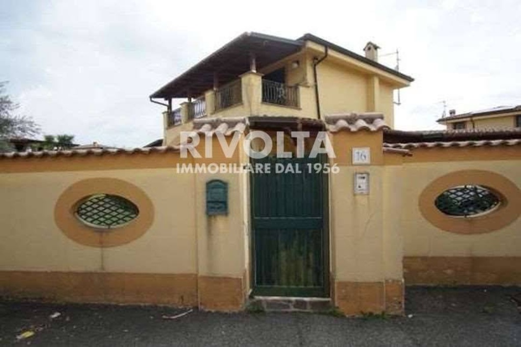 Villa in Via Bauladu, Roma, 3 locali, 3 bagni, 97 m² in vendita