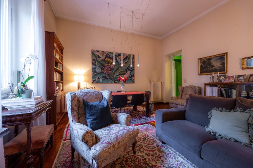 Appartamento in Via Napione, Torino, 7 locali, 2 bagni, 200 m²
