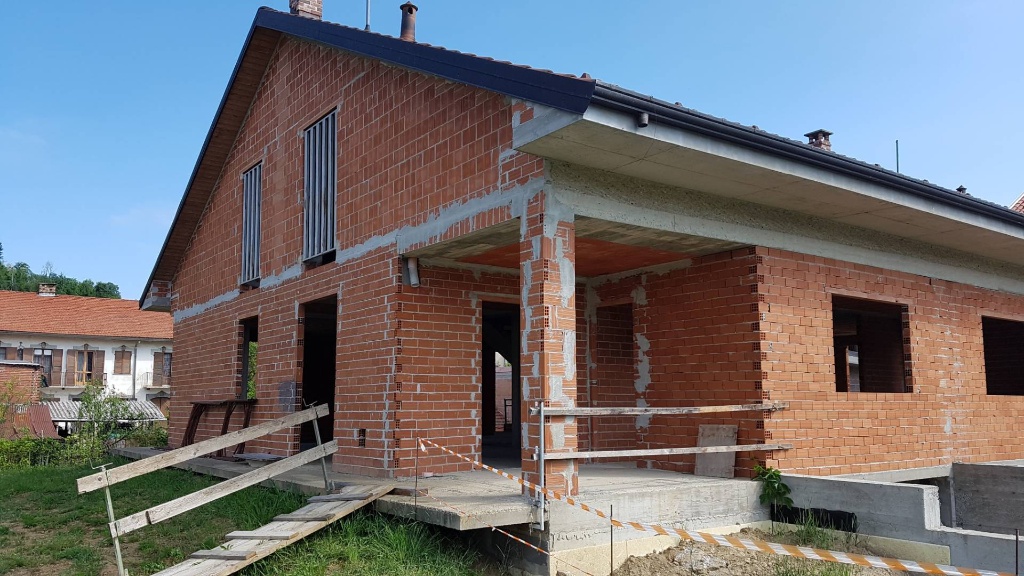 Villa singola in Via Rapelli, Castelnuovo Don Bosco, 8 locali, 3 bagni