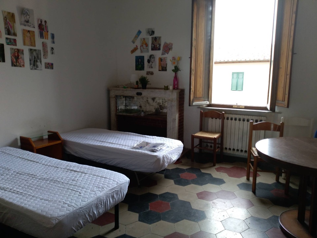 Appartamento in Via Amerigo Vespucci, Pisa, 5 locali, 1 bagno, 120 m²