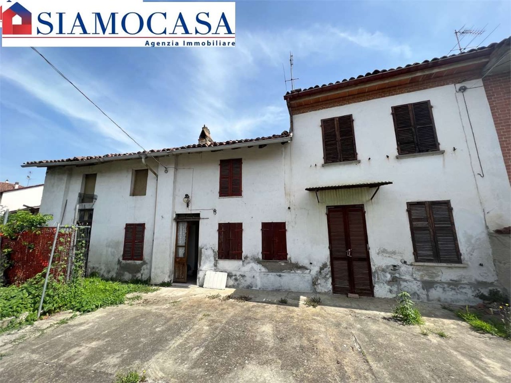 Casa indipendente a Castellazzo Bormida, 5 locali, 1 bagno, 180 m²