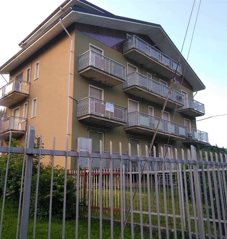 Trilocale a Roccaforte Mondovì, 1 bagno, 70 m², 2° piano in vendita