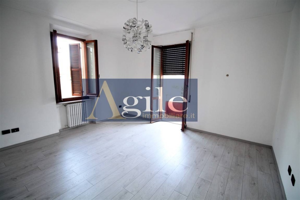 Quadrilocale in VIA DELLE ZEPPELLE, Ascoli Piceno, 1 bagno, 98 m²