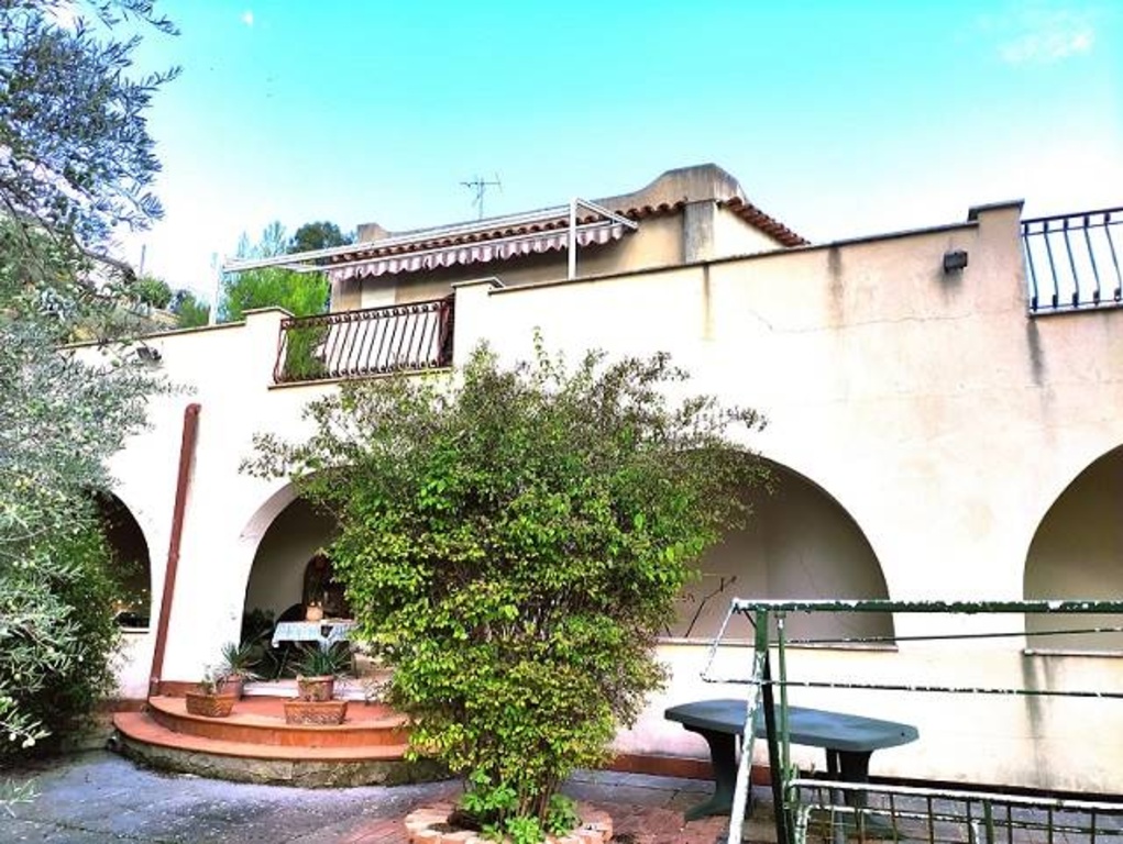 Villa in C.da Serra Pantano, Caltanissetta, 5 locali, 2 bagni, 200 m²