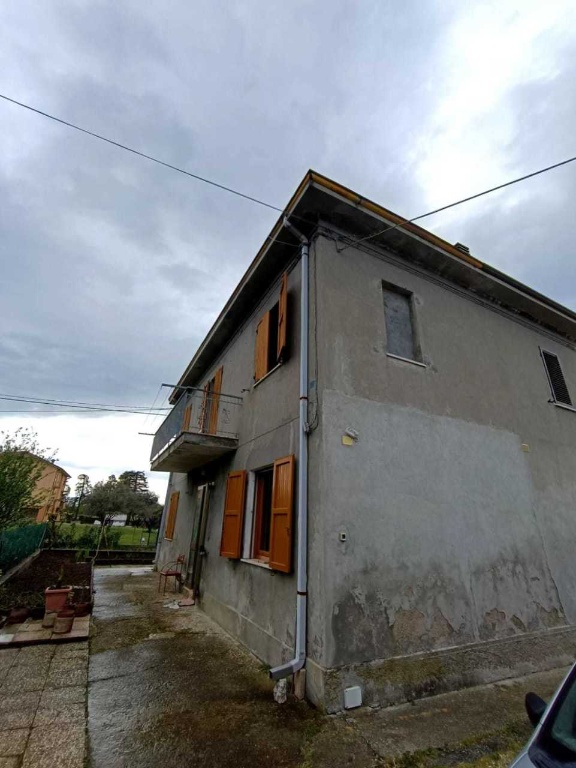 Villa a schiera in Via Busca 41, Santarcangelo di Romagna, 5 locali