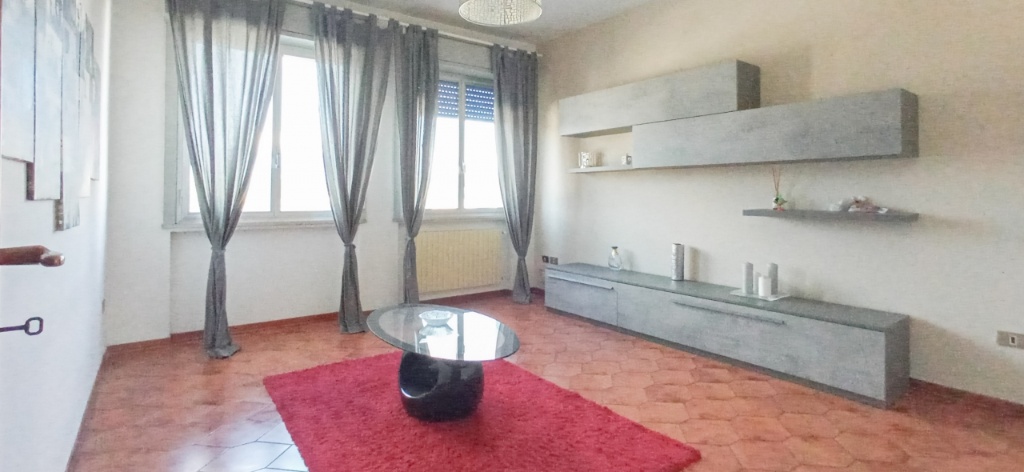 Appartamento a San Giovanni Valdarno, 5 locali, 1 bagno, 107 m²