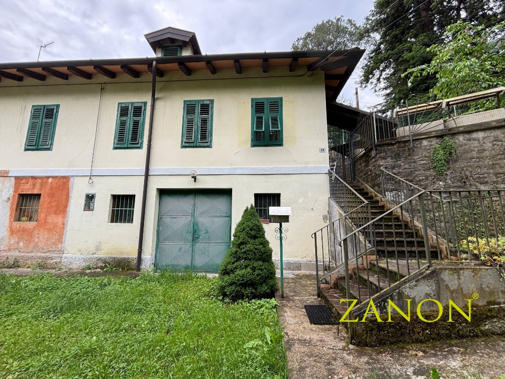 Quadrilocale in Località Straccis, Gorizia, 1 bagno, giardino privato