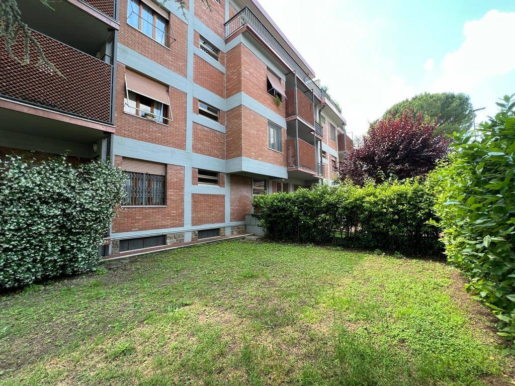 Appartamento in Via Austria 9, Firenze, 6 locali, 3 bagni, 138 m²