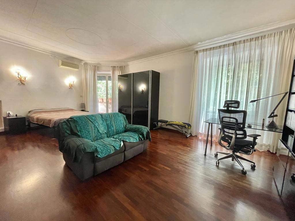 Appartamento in Parioli, Roma, 5 locali, 2 bagni, 165 m², 1° piano