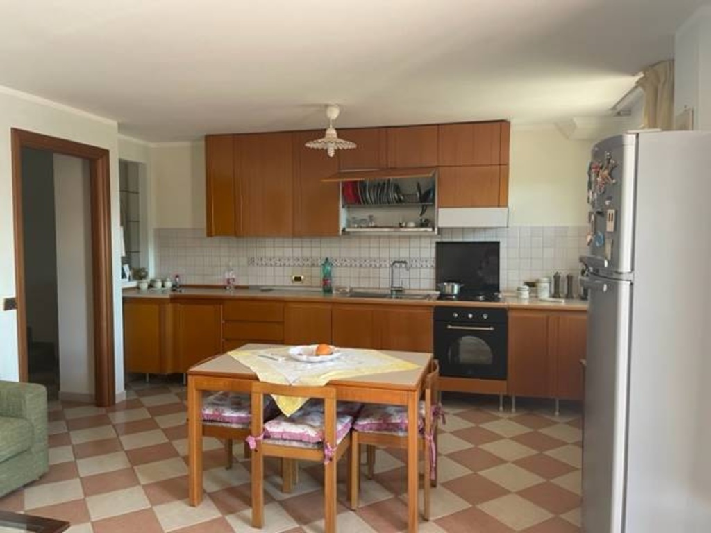 Appartamento bifamiliare in Fontanesi Santa Lucia, Castrolibero